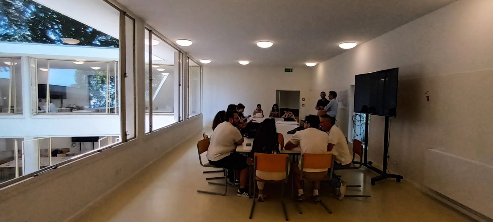 Participantes del programa trabajando en Oporto